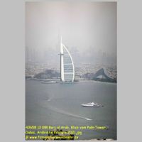 43658 13 088 Burj al Arab, Blick vom Palm-Tower, Dubai, Arabische Emirate 2021.jpg